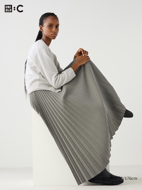 PLEATED LONG SKIRT