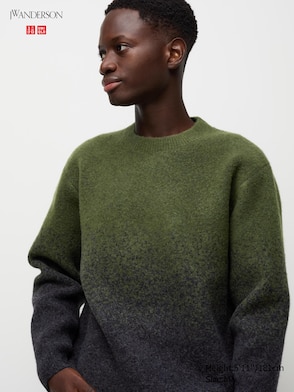100% Merino V-Neck Sweater
