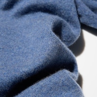 https://image.uniqlo.com/UQ/ST3/au/imagesgoods/478543/feature/augoods_478543_feature2.jpg