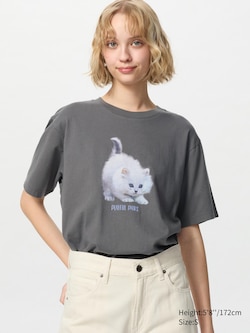 CAT PHOTOGRAPHS UT Graphic T-Shirt