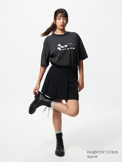 Disney Art UT Graphic T-Shirt | Mickey Mouse