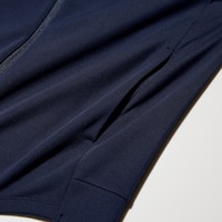 https://image.uniqlo.com/UQ/ST3/au/imagesgoods/484398/feature/augoods_484398_feature1.jpg