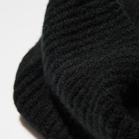 https://image.uniqlo.com/UQ/ST3/au/imagesgoods/485493/feature/augoods_485493_feature2.jpg
