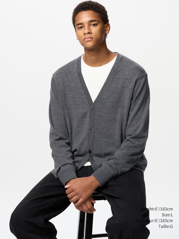EXTRA FINE MERINO V-NECK CARDIGAN