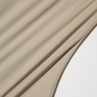 https://image.uniqlo.com/UQ/ST3/ca/imagesgoods/455487/feature/cagoods_455487_feature7.jpg