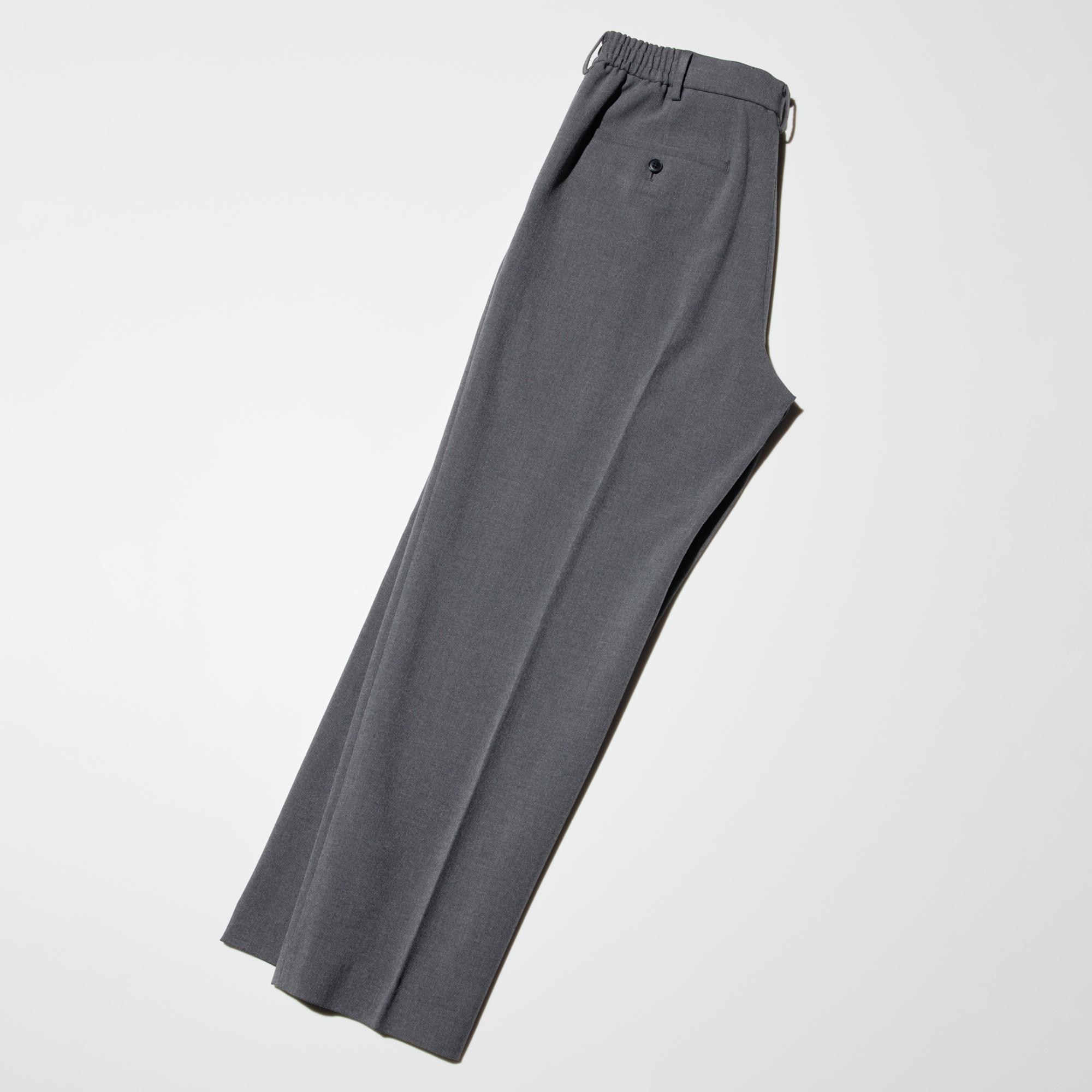 Comfortable elasticated waist.