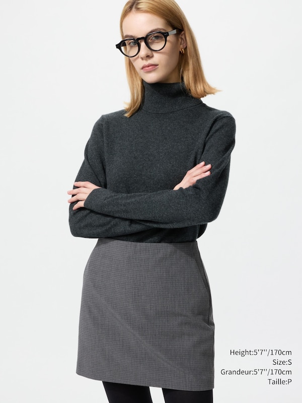 CASHMERE TURTLENECK SWEATER