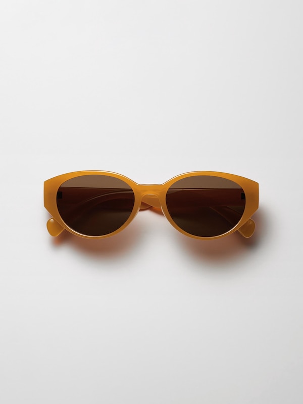 OVAL CAT SUNGLASSES