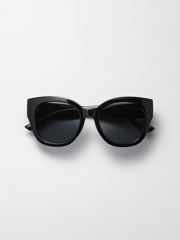 BIG SQUARE SUNGLASSES