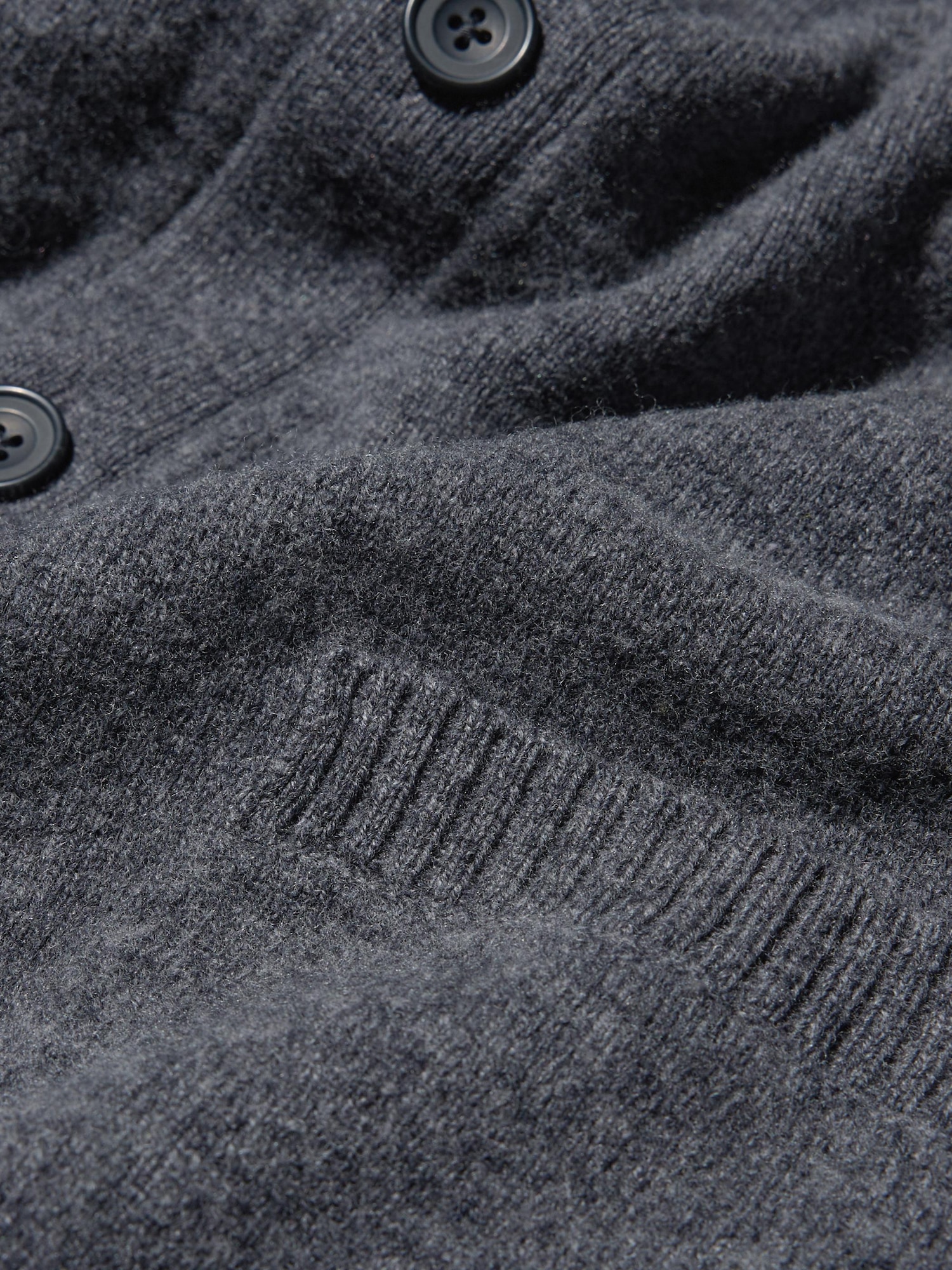 Unisex Lambswool V Neck Cardigan | UNIQLO CA