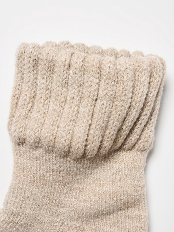 HEATTECH SOCKS (ROOM PILE)