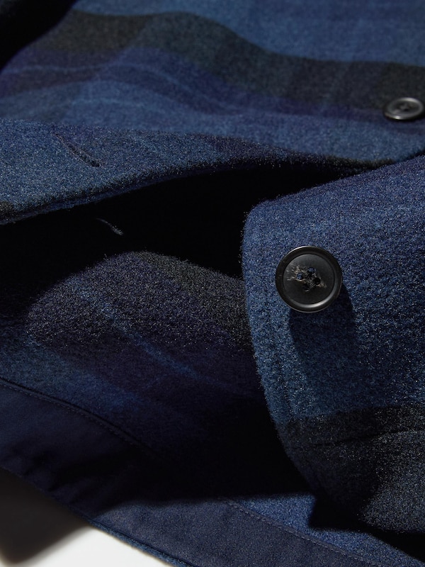 VESTE COURTE SURDIMENSIONNÉE