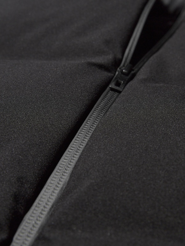 SEAMLESS DOWN PARKA