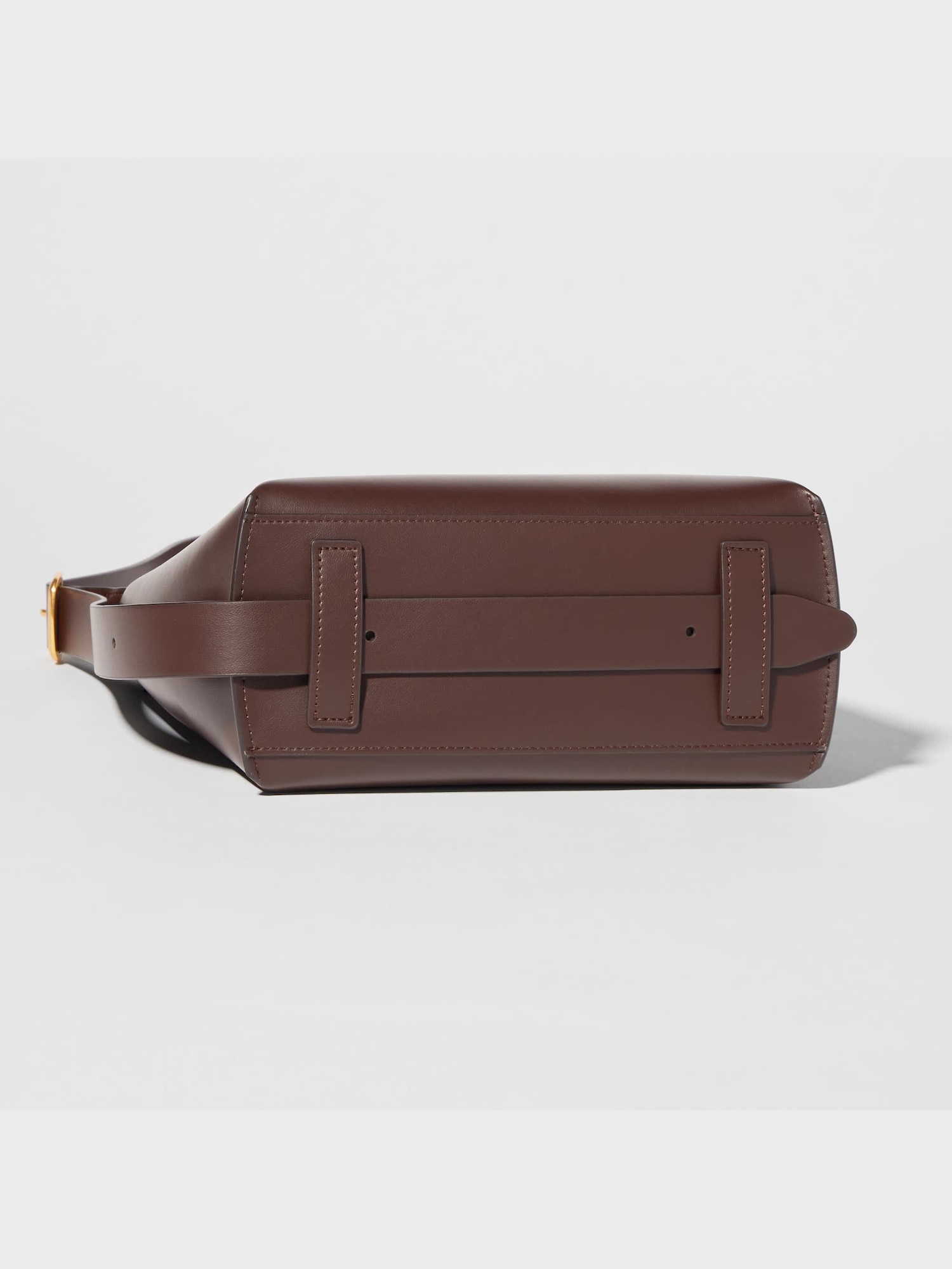 【Anyone more】Tooth Leather Square Shoulder Bag Unisex FAUX LEATHER SQUARE SHOULDER BAG | UNIQLO CA