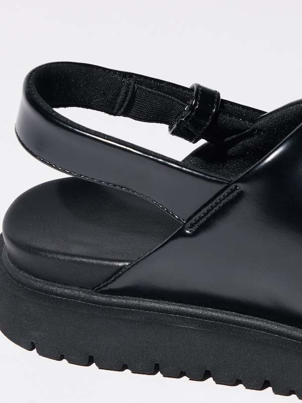 CLOG SHOES