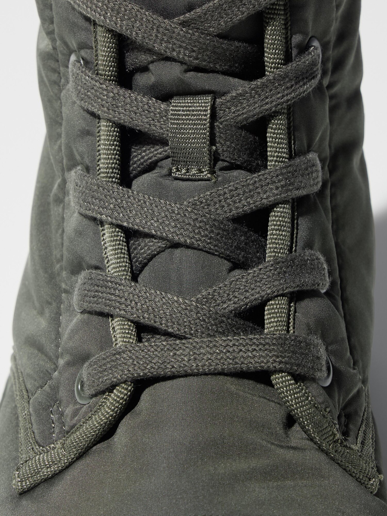 WOMEN'S PADDED LACE UP BOOTS | UNIQLO CA