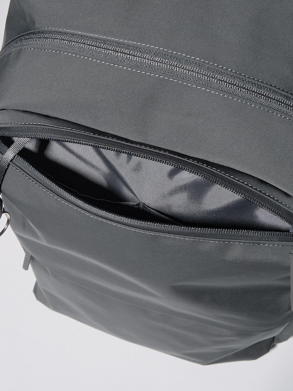 FUNCTIONAL BACKPACK