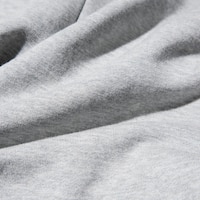 https://image.uniqlo.com/UQ/ST3/ca/imagesgoods/470134/feature/cagoods_470134_feature1.jpg