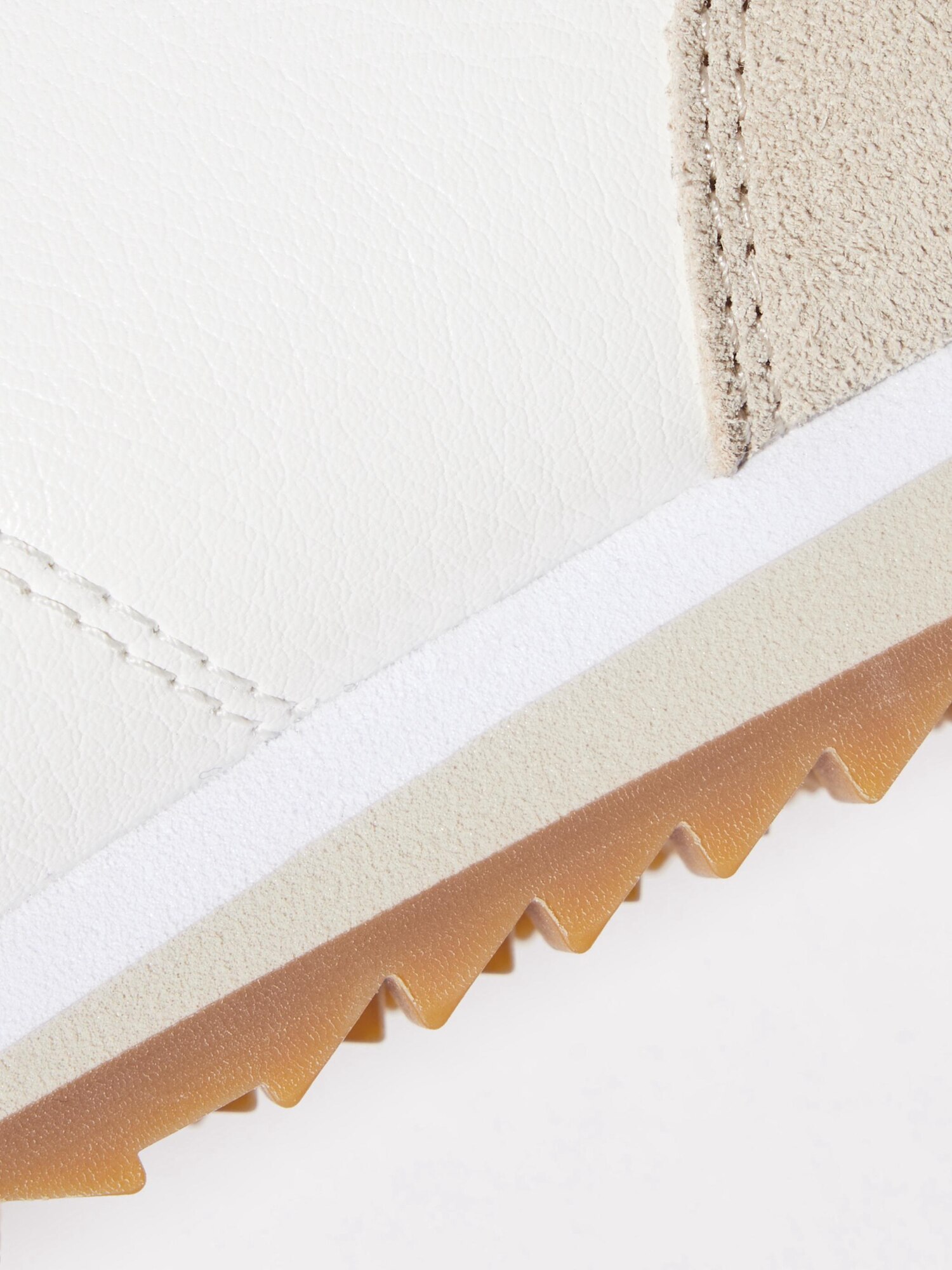 ゆいq Unisex Suede Combination Sneakers | UNIQLO CA