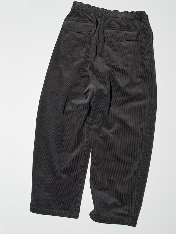 CORDUROY WIDE PLEATED PANTS