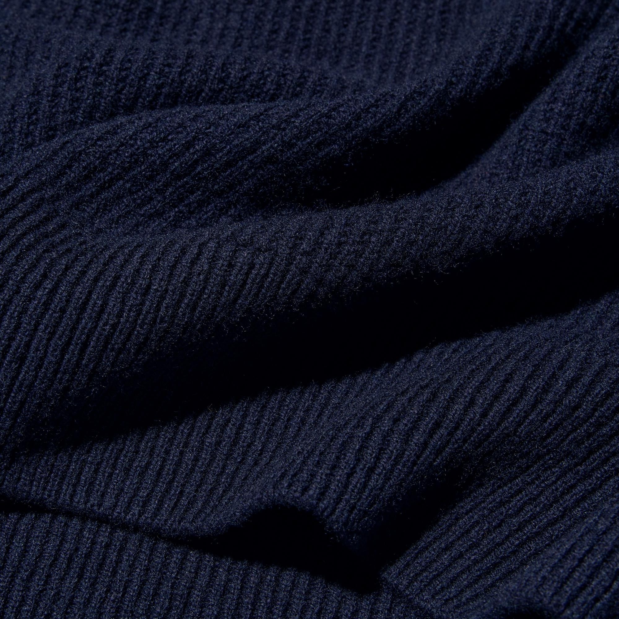 Soft, warm 100% premium wool.