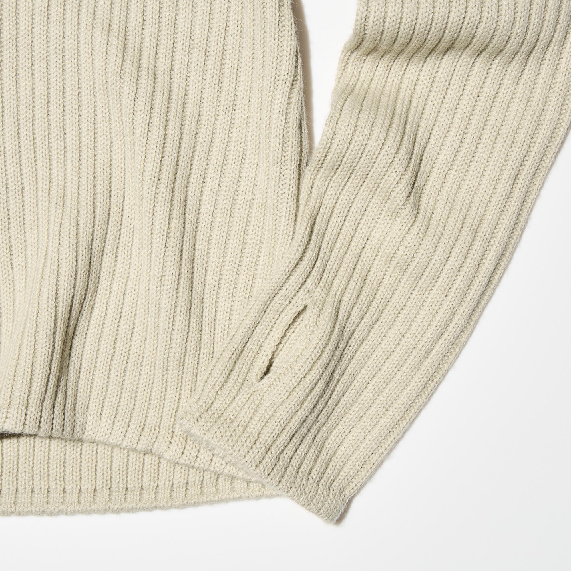 3D KNIT MERINO BLEND TURTLENECK SWEATER