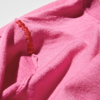 https://image.uniqlo.com/UQ/ST3/ca/imagesgoods/473334/feature/cagoods_473334_feature1.jpg
