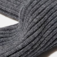 https://image.uniqlo.com/UQ/ST3/ca/imagesgoods/473432/feature/cagoods_473432_feature1.jpg