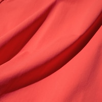 https://image.uniqlo.com/UQ/ST3/ca/imagesgoods/474076/feature/cagoods_474076_feature1.jpg