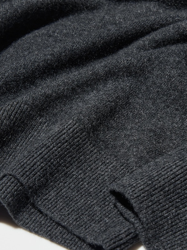 CASHMERE HALF-ZIP SWEATER
