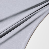 https://image.uniqlo.com/UQ/ST3/ca/imagesgoods/474239/feature/cagoods_474239_feature3.jpg