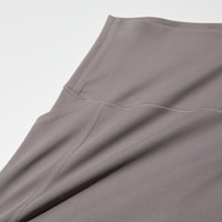 https://image.uniqlo.com/UQ/ST3/ca/imagesgoods/474483/feature/cagoods_474483_feature1.jpg