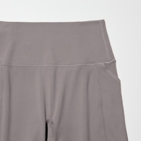 https://image.uniqlo.com/UQ/ST3/ca/imagesgoods/474483/feature/cagoods_474483_feature2.jpg