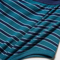 https://image.uniqlo.com/UQ/ST3/ca/imagesgoods/474847/feature/cagoods_474847_feature1.jpg