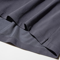 https://image.uniqlo.com/UQ/ST3/ca/imagesgoods/475367/feature/cagoods_475367_feature1.jpg