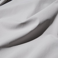 https://image.uniqlo.com/UQ/ST3/ca/imagesgoods/475385/feature/cagoods_475385_feature1.jpg