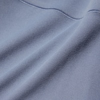 https://image.uniqlo.com/UQ/ST3/ca/imagesgoods/475475/feature/cagoods_475475_feature2.jpg