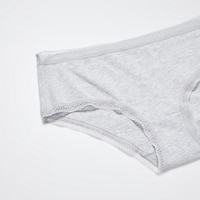 https://image.uniqlo.com/UQ/ST3/ca/imagesgoods/475506/feature/cagoods_475506_feature2.jpg