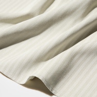https://image.uniqlo.com/UQ/ST3/ca/imagesgoods/475660/feature/cagoods_475660_feature1.jpg