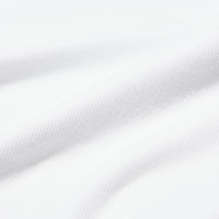 https://image.uniqlo.com/UQ/ST3/ca/imagesgoods/476855/feature/cagoods_476855_feature1.jpg