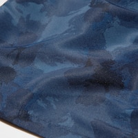 https://image.uniqlo.com/UQ/ST3/ca/imagesgoods/477211/feature/cagoods_477211_feature1.jpg