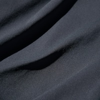 https://image.uniqlo.com/UQ/ST3/ca/imagesgoods/477753/feature/cagoods_477753_feature3.jpg