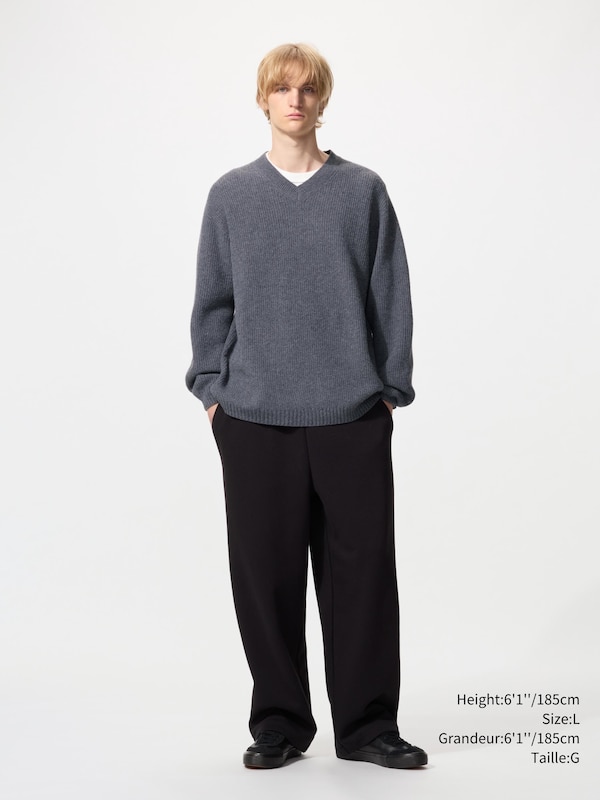 3D SOUFFLÉ YARN V-NECK SWEATER
