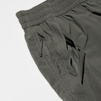 https://image.uniqlo.com/UQ/ST3/ca/imagesgoods/479403/feature/cagoods_479403_feature2.jpg