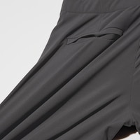 https://image.uniqlo.com/UQ/ST3/ca/imagesgoods/479405/feature/cagoods_479405_feature1.jpg