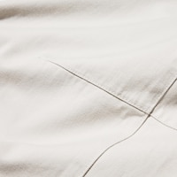 https://image.uniqlo.com/UQ/ST3/ca/imagesgoods/479767/feature/cagoods_479767_feature1.jpg