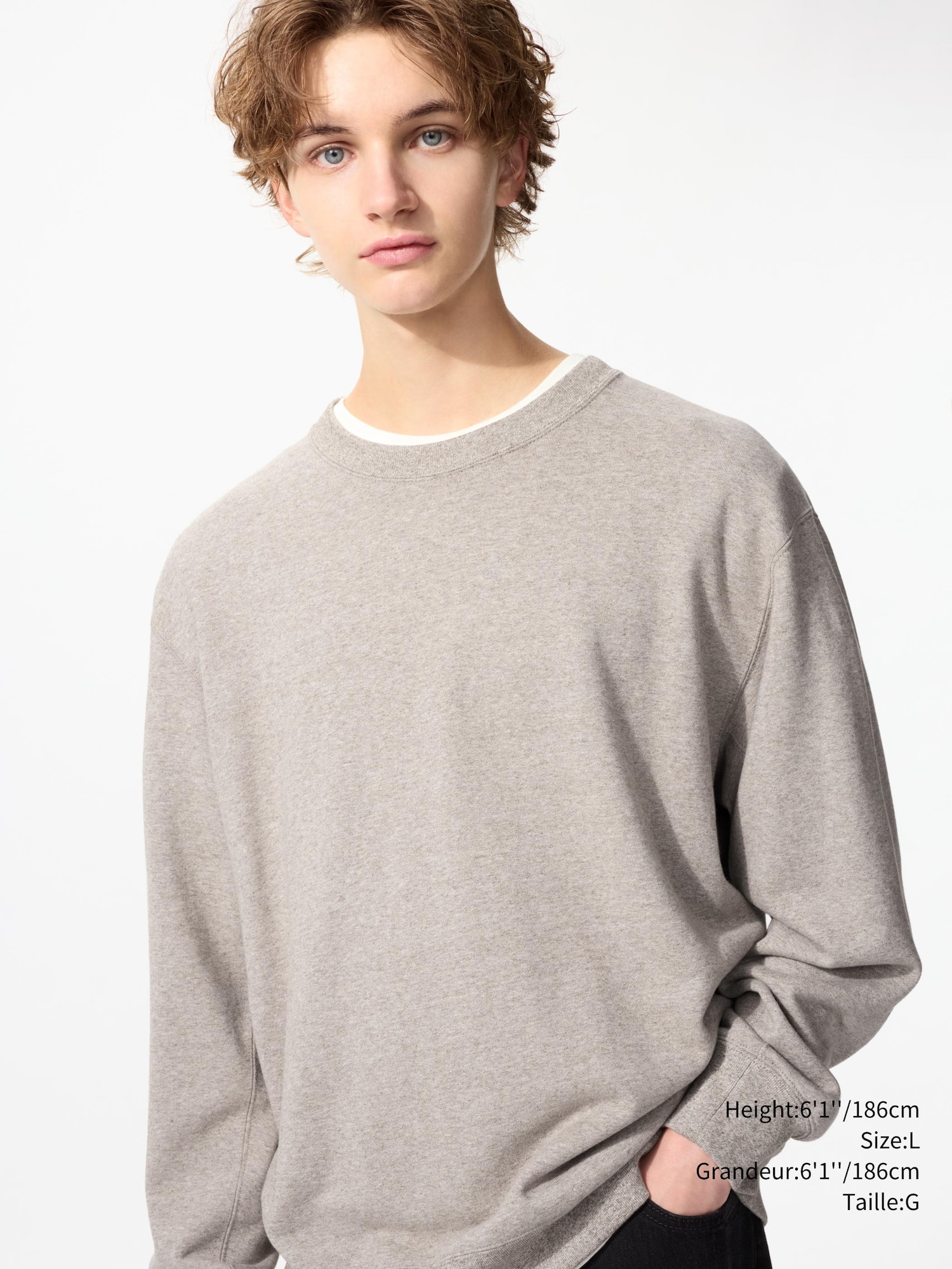 SWEATSHIRT