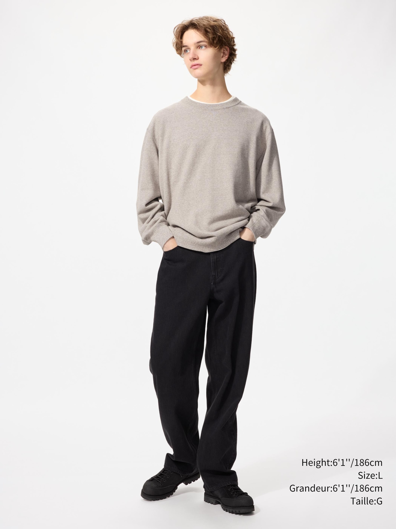 SWEATSHIRT