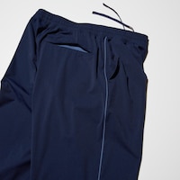 https://image.uniqlo.com/UQ/ST3/ca/imagesgoods/481718/feature/cagoods_481718_feature2.jpg