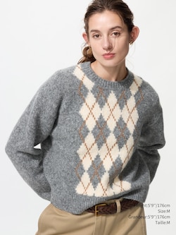 FLUFFY ARGYLE CREW NECK SWEATER
